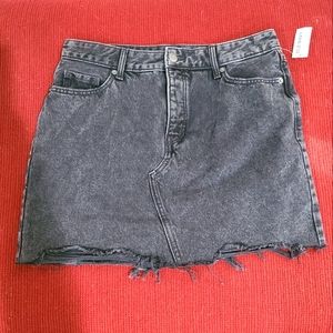 Old Navy Denim Skirt - size 10